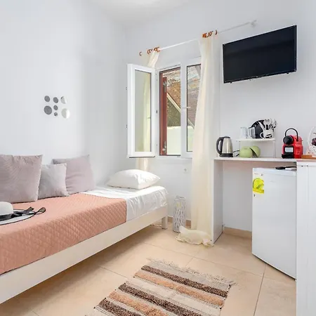 Dimelal Apartment *